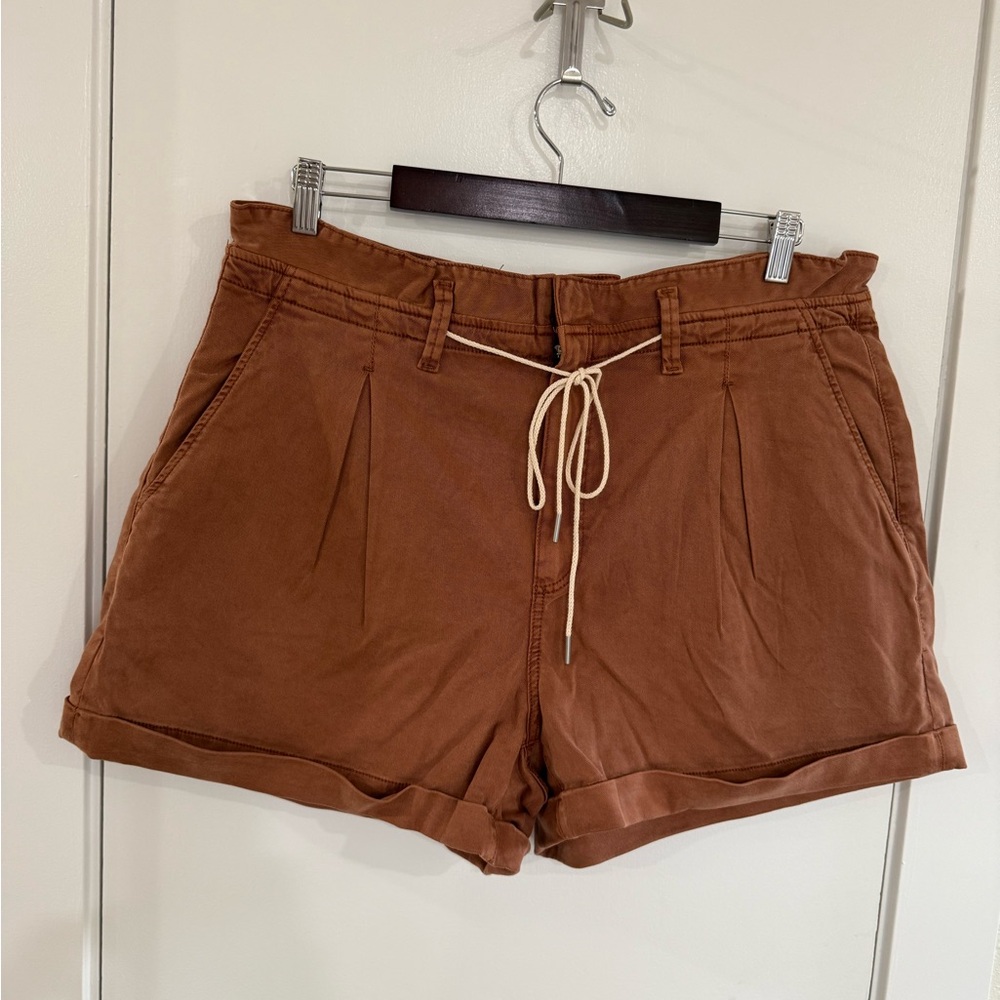 PAIGE Carly short high waisted inverted pleat paper bag waist mocha bisque 34